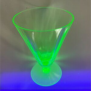 Green Uranium Glass Tumbler Glows Under UV Footed Flared Optic Depression Vintag